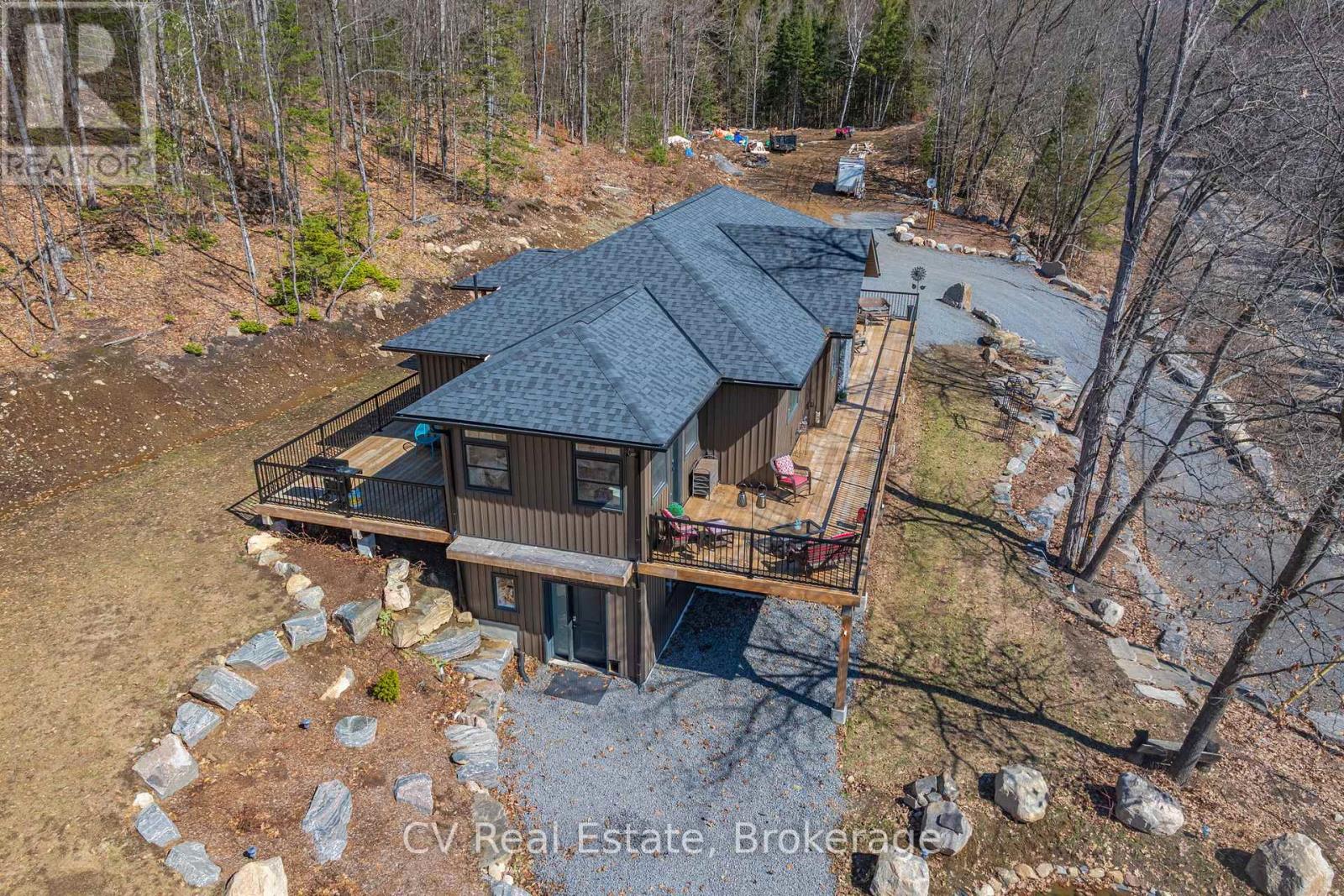 1203 Burlmarie Road, Lake Of Bays, Ontario  P0B 1A0 - Photo 4 - X13037738