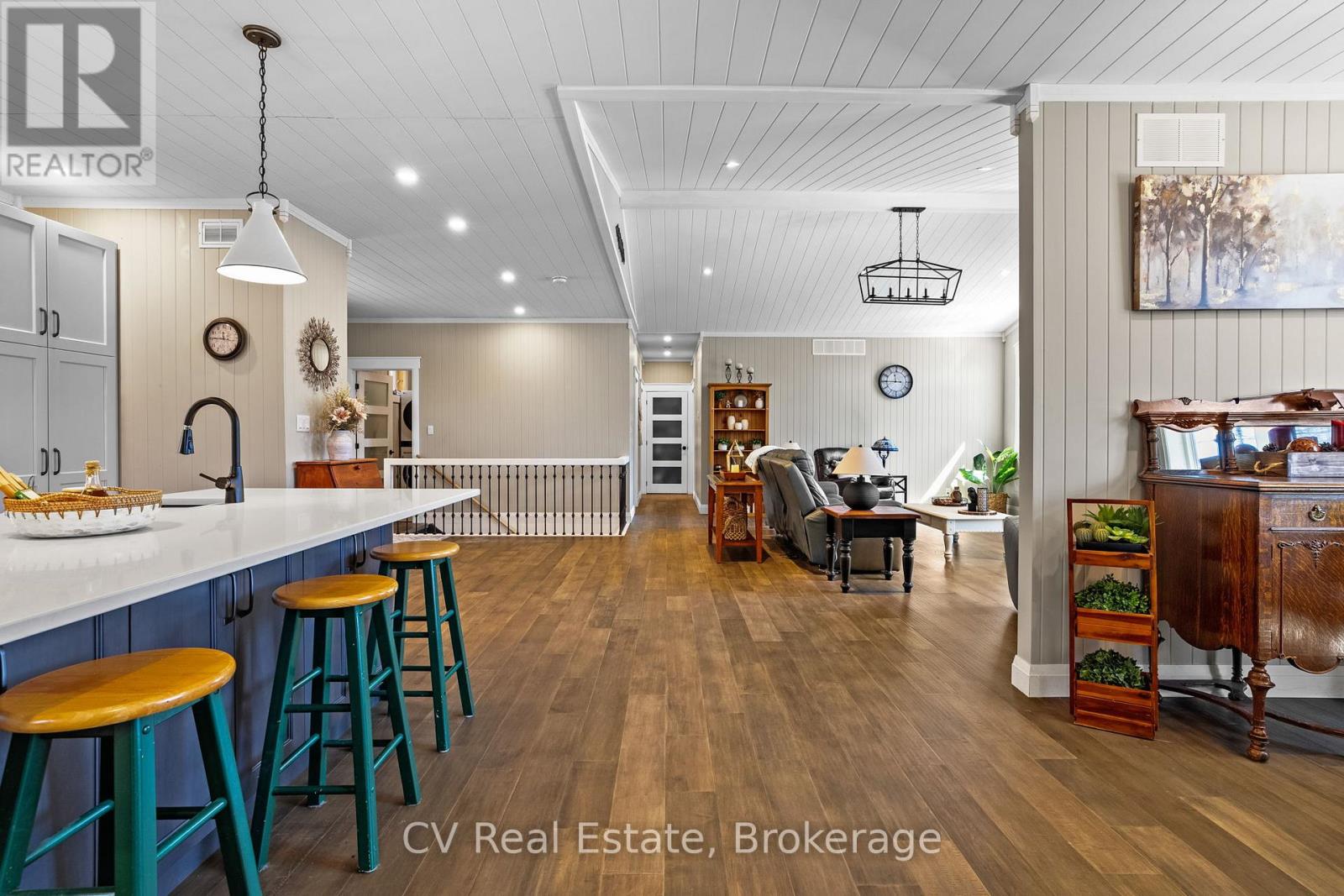 1203 Burlmarie Road, Lake Of Bays, Ontario  P0B 1A0 - Photo 6 - X13037738