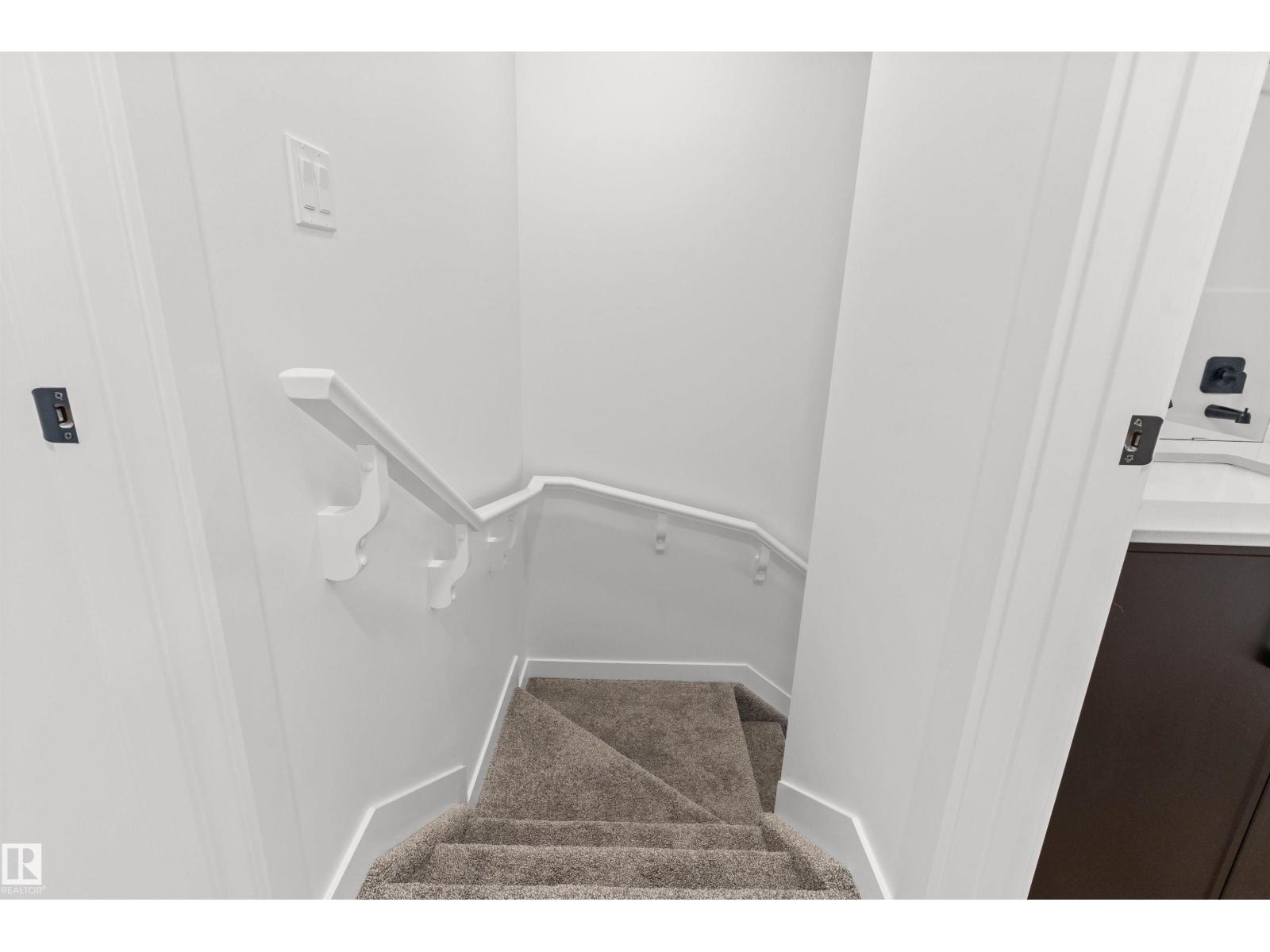 6222 175a Av Nw, Edmonton, Alberta  T5Y 4H3 - Photo 19 - E4476753