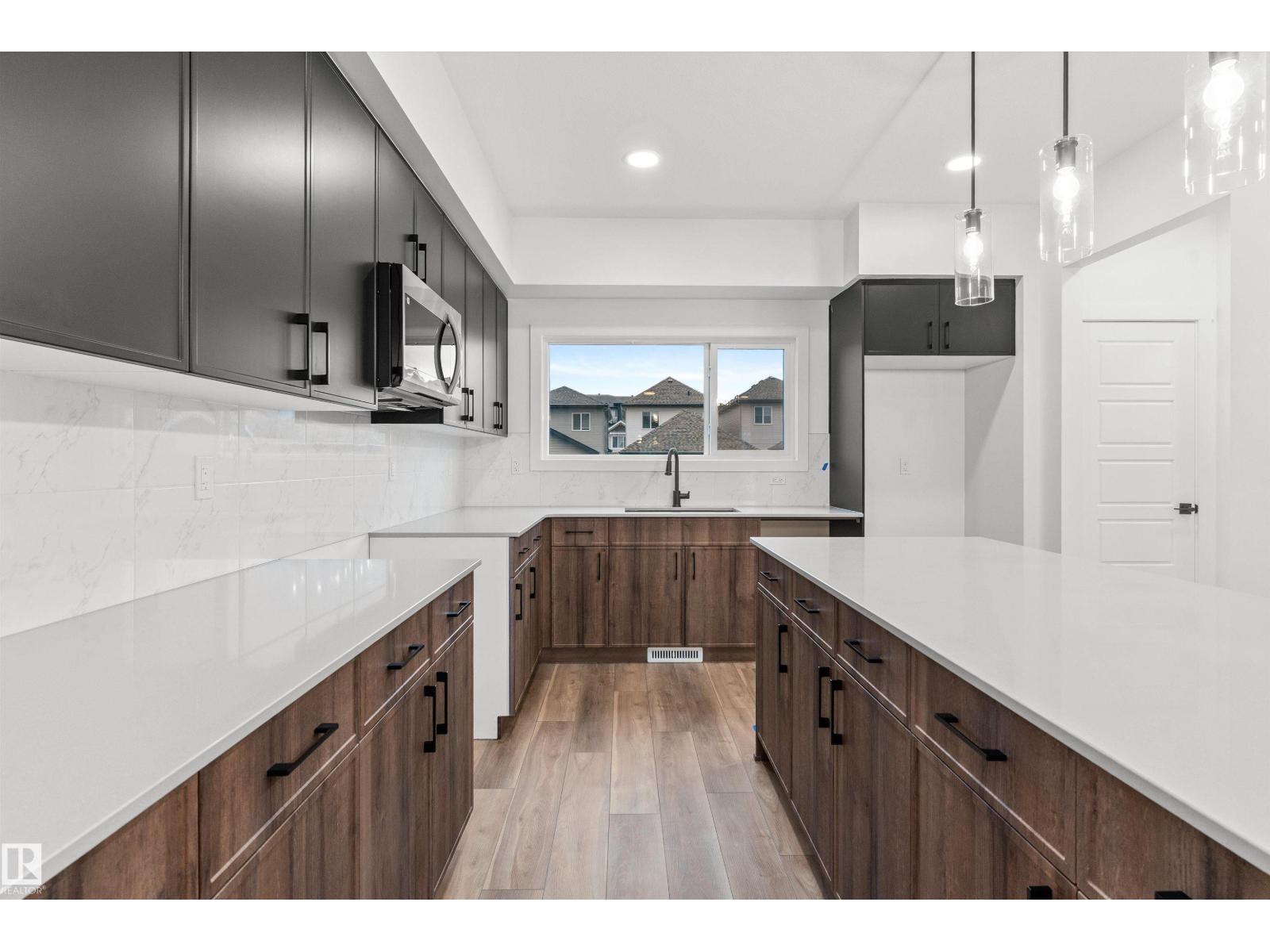 6222 175a Av Nw, Edmonton, Alberta  T5Y 4H3 - Photo 8 - E4476753