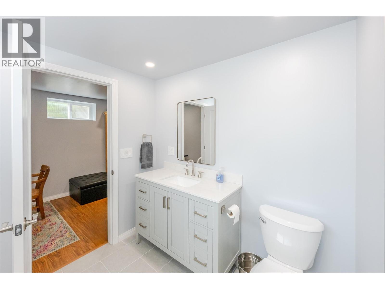 6437 Badger Street, Oliver, British Columbia  V0H 1T3 - Photo 34 - 10383918