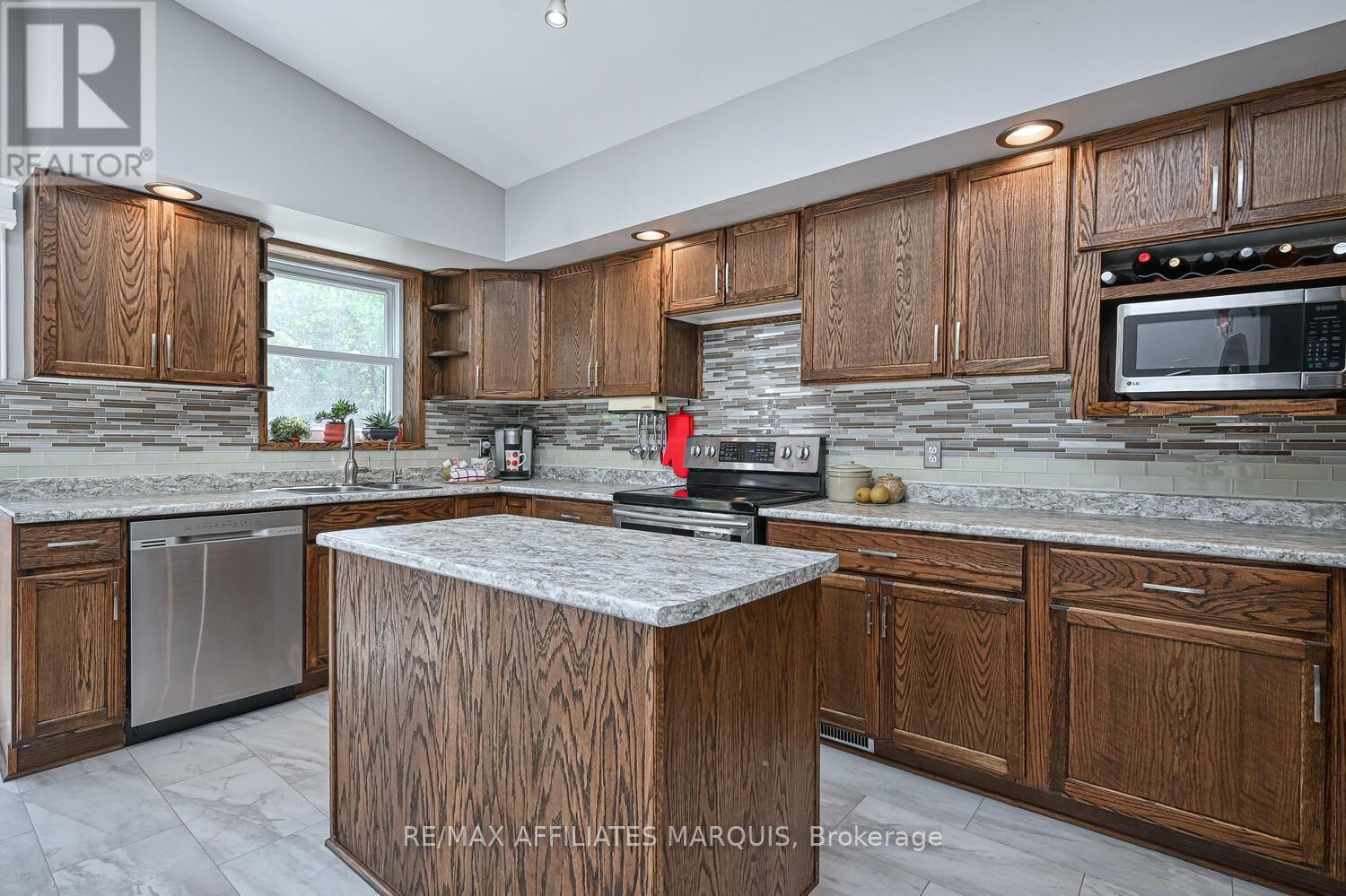 193 Kellys Road, Rideau Lakes, Ontario  K7A 4S5 - Photo 11 - X13037680