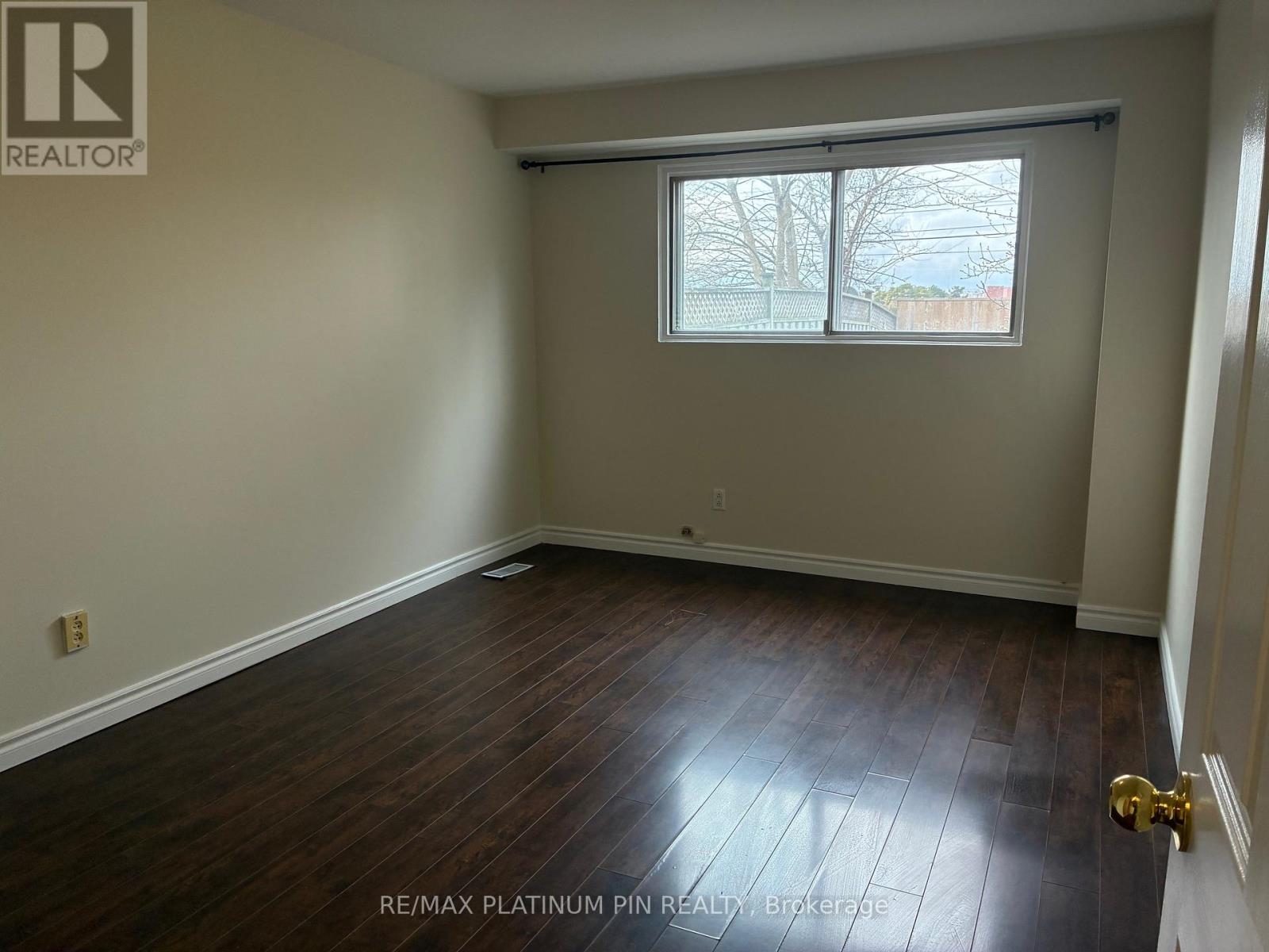 Lower Level - 315 Apache Trail, Toronto, Ontario  M2H 2W6 - Photo 4 - C13037668