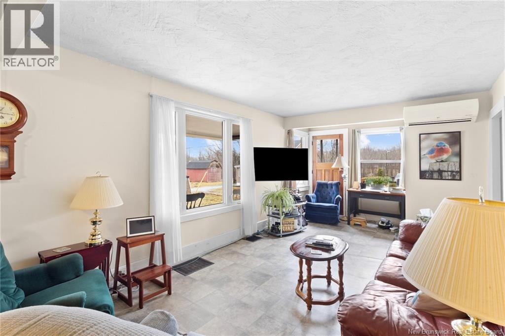 11 Wharf Road, Newcastle Creek, New Brunswick  E4R 2J8 - Photo 12 - NB137841