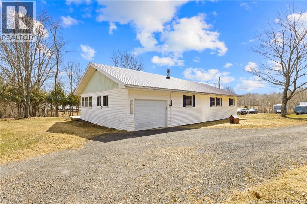 11 Wharf Road, Newcastle Creek, New Brunswick  E4R 2J8 - Photo 39 - NB137841