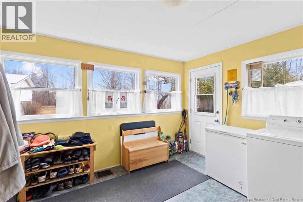 11 Wharf Road, Newcastle Creek, New Brunswick  E4R 2J8 - Photo 32 - NB137841