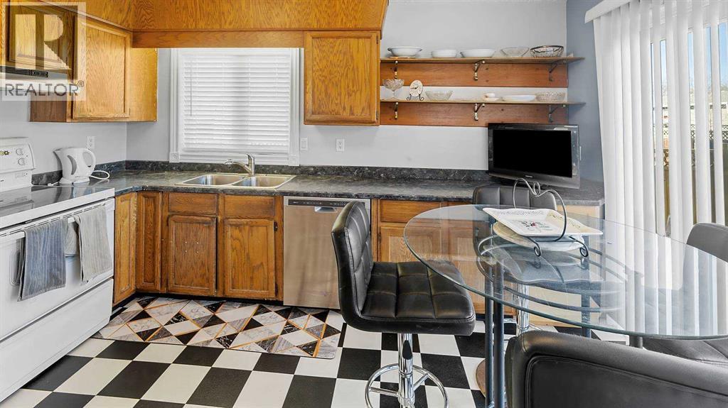 6406 43 Avenue, Camrose, Alberta  T4V 3M8 - Photo 15 - A2291269