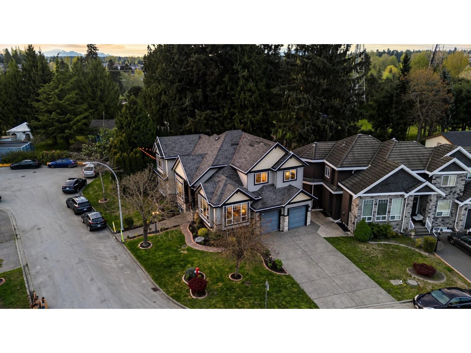 7918 147a Street, Surrey, British Columbia  V3S 2T8 - Photo 3 - R3114305