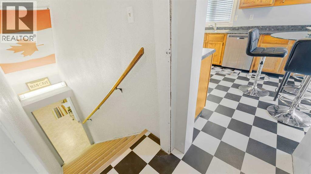 6406 43 Avenue, Camrose, Alberta  T4V 3M8 - Photo 34 - A2291269