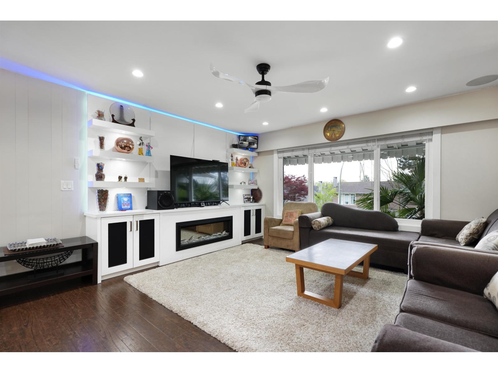 9027 Prince Charles Boulevard, Surrey, British Columbia  V3V 1R7 - Photo 6 - R3114594