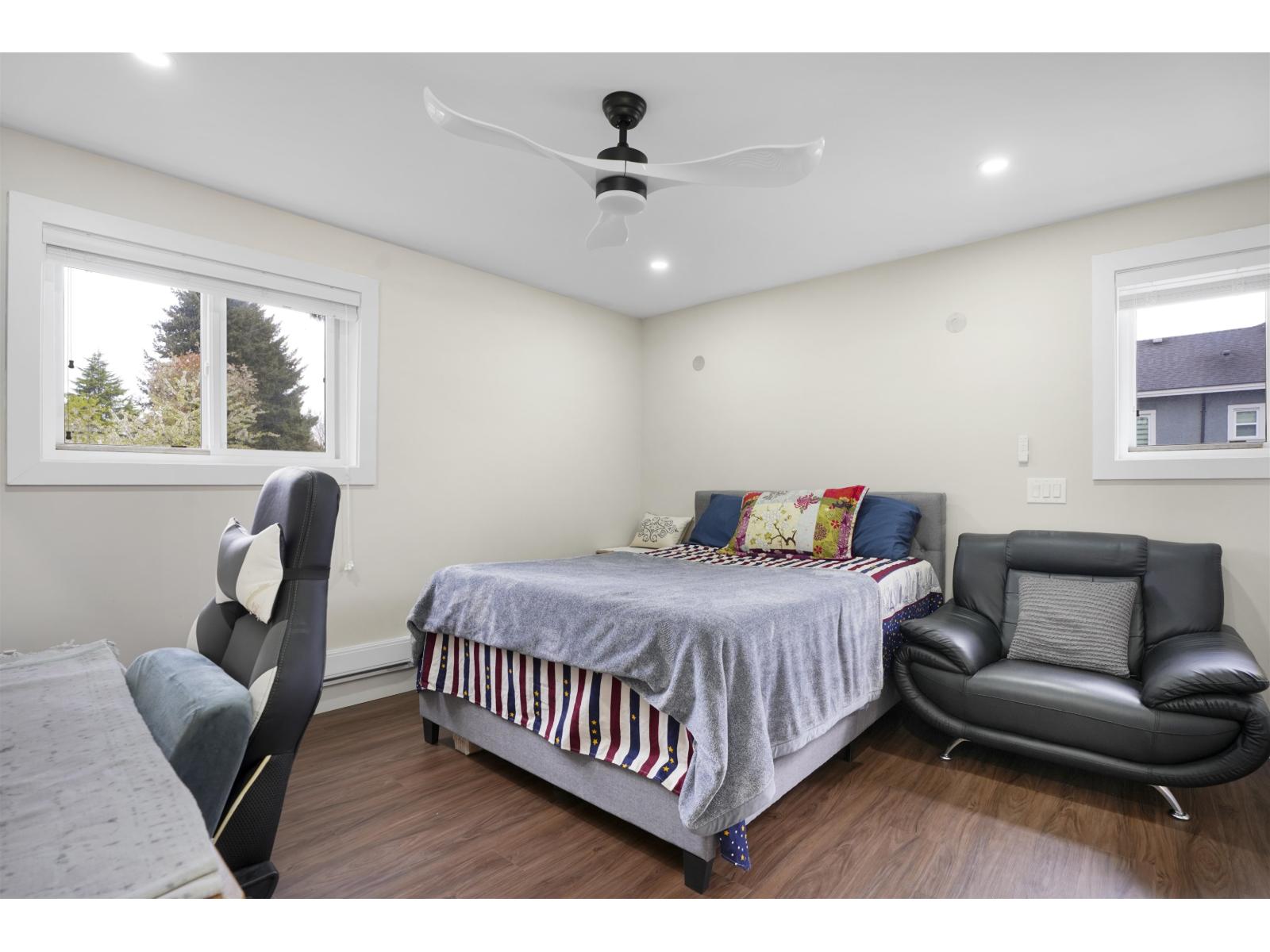 9027 Prince Charles Boulevard, Surrey, British Columbia  V3V 1R7 - Photo 11 - R3114594