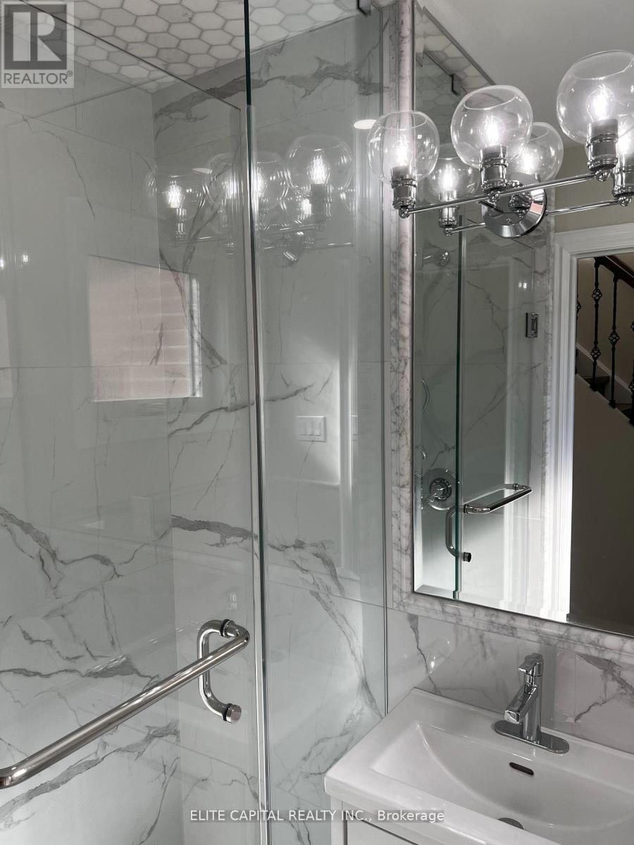 69 Hutcherson Square, Toronto, Ontario  M1B 1C5 - Photo 16 - E13037798