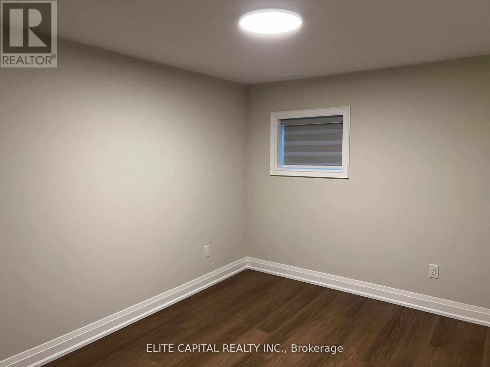 69 Hutcherson Square, Toronto, Ontario  M1B 1C5 - Photo 9 - E13037798