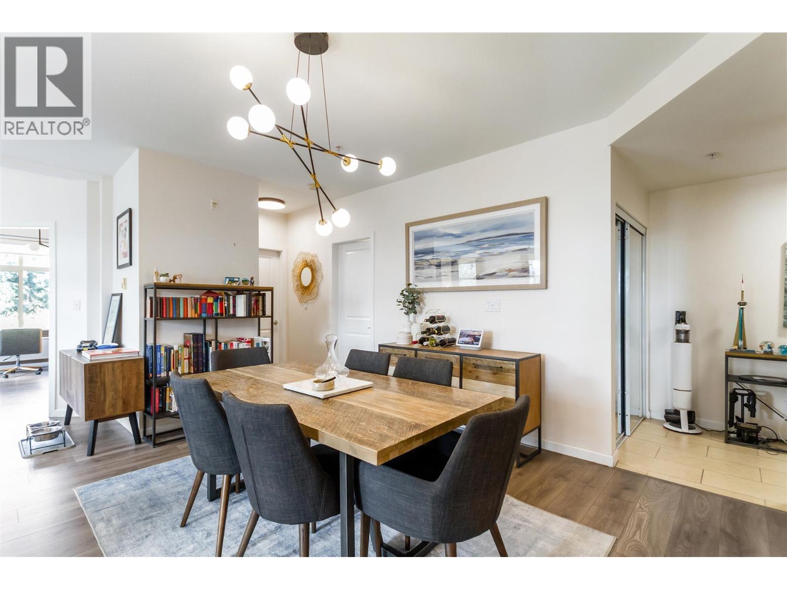 305 270 Francis Way, New Westminster, British Columbia  V3L 0C3 - Photo 3 - R3115169