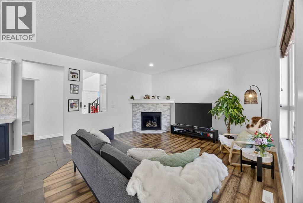 340 Prestwick Terrace SE, Calgary, Alberta  T2Z 0H4 - Photo 4 - A2290727