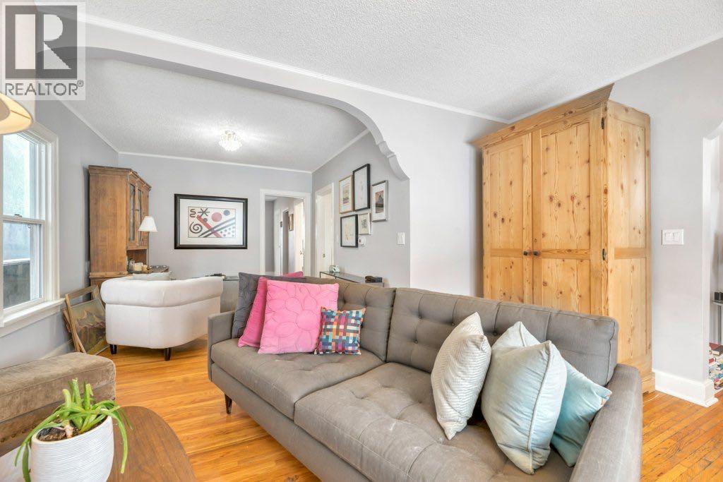 2612 26a Street SW, Calgary, Alberta  T3E 2C7 - Photo 18 - A2291702