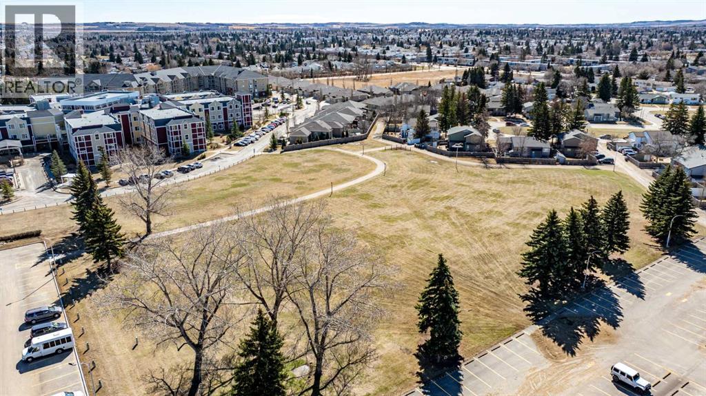 332, 6 Michener Boulevard, Red Deer, Alberta  T4P 0K5 - Photo 31 - A2300981