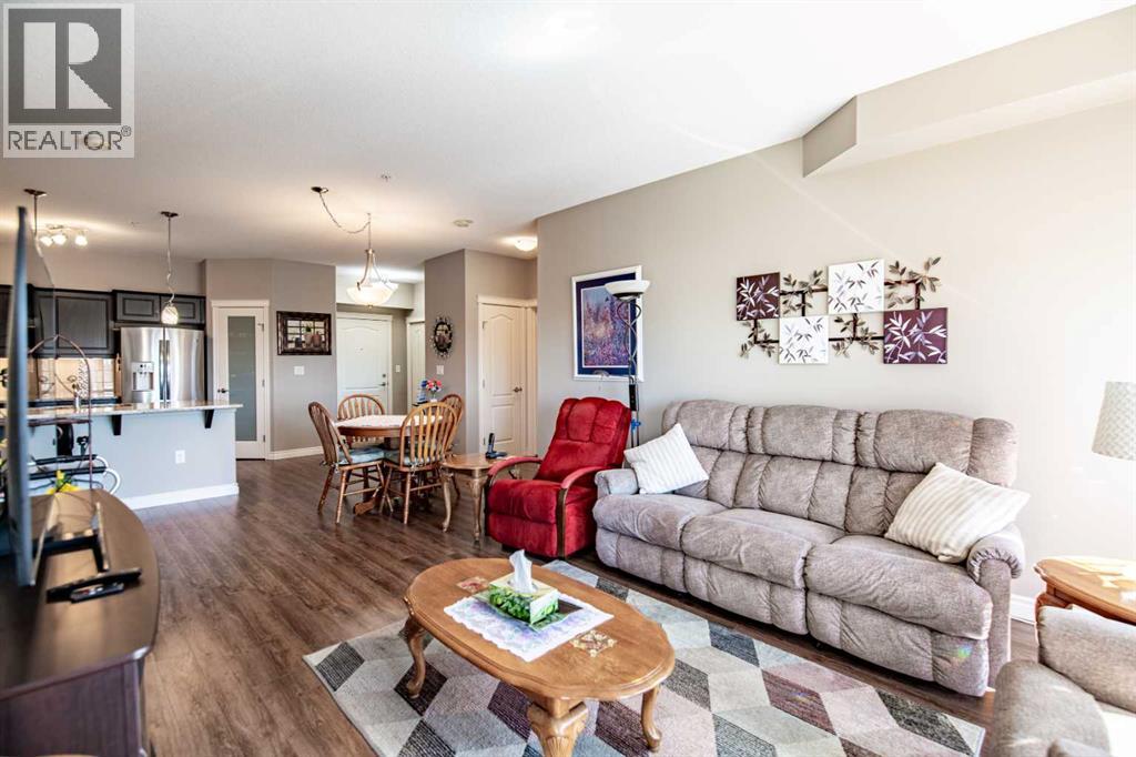 332, 6 Michener Boulevard, Red Deer, Alberta  T4P 0K5 - Photo 13 - A2300981