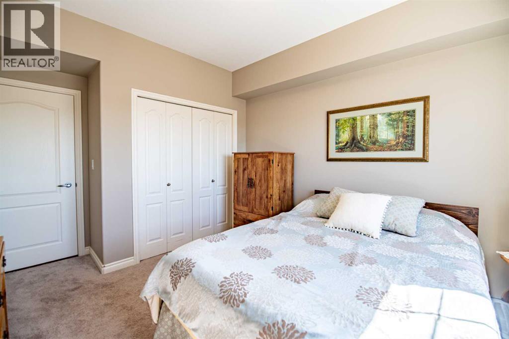 332, 6 Michener Boulevard, Red Deer, Alberta  T4P 0K5 - Photo 22 - A2300981