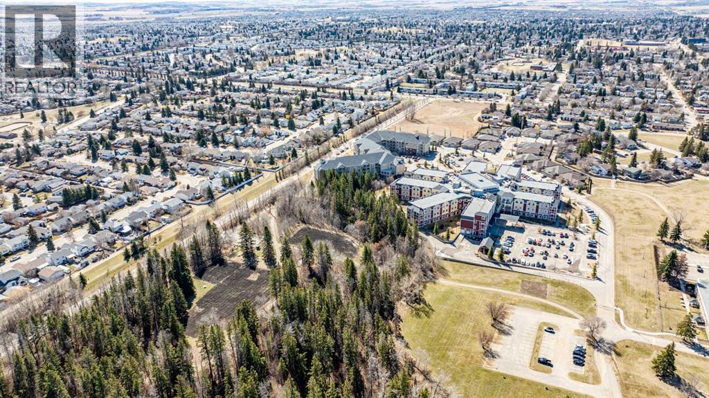 332, 6 Michener Boulevard, Red Deer, Alberta  T4P 0K5 - Photo 38 - A2300981