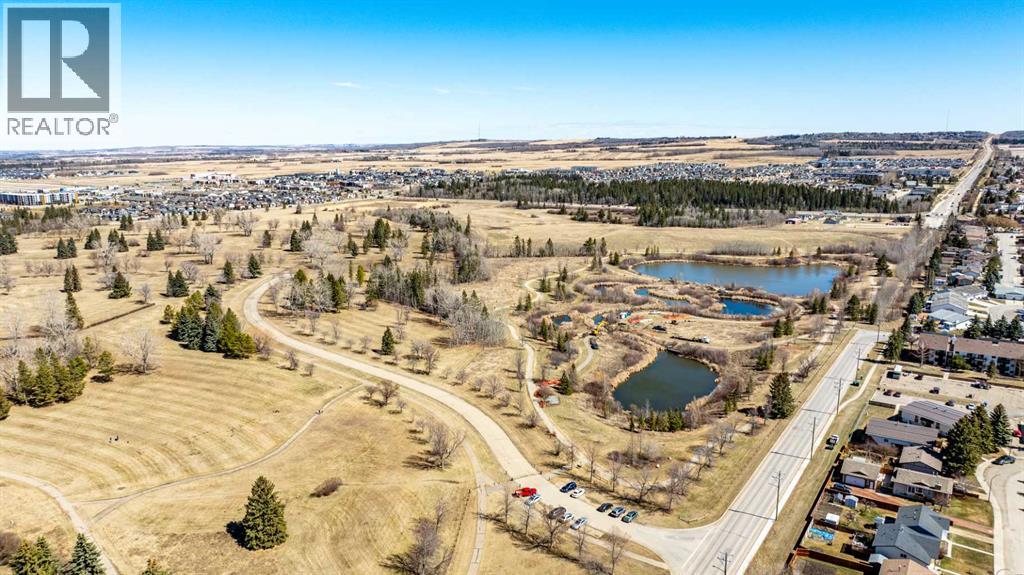 332, 6 Michener Boulevard, Red Deer, Alberta  T4P 0K5 - Photo 41 - A2300981