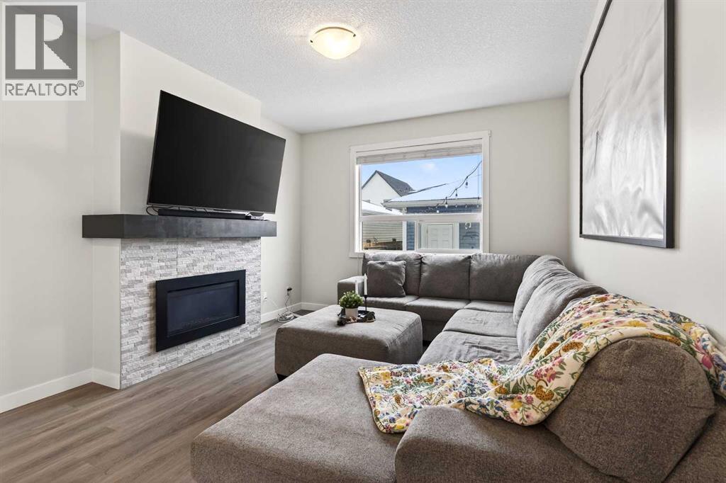 401 South Point Glen SW, Airdrie, Alberta  T4B 4L1 - Photo 14 - A2303732