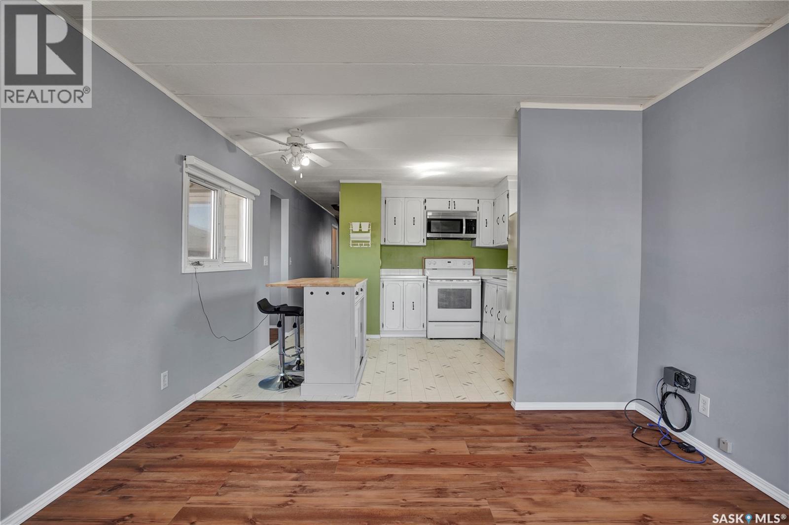 82 2nd Street, Osler, Saskatchewan  S0K 3A0 - Photo 4 - SK033779