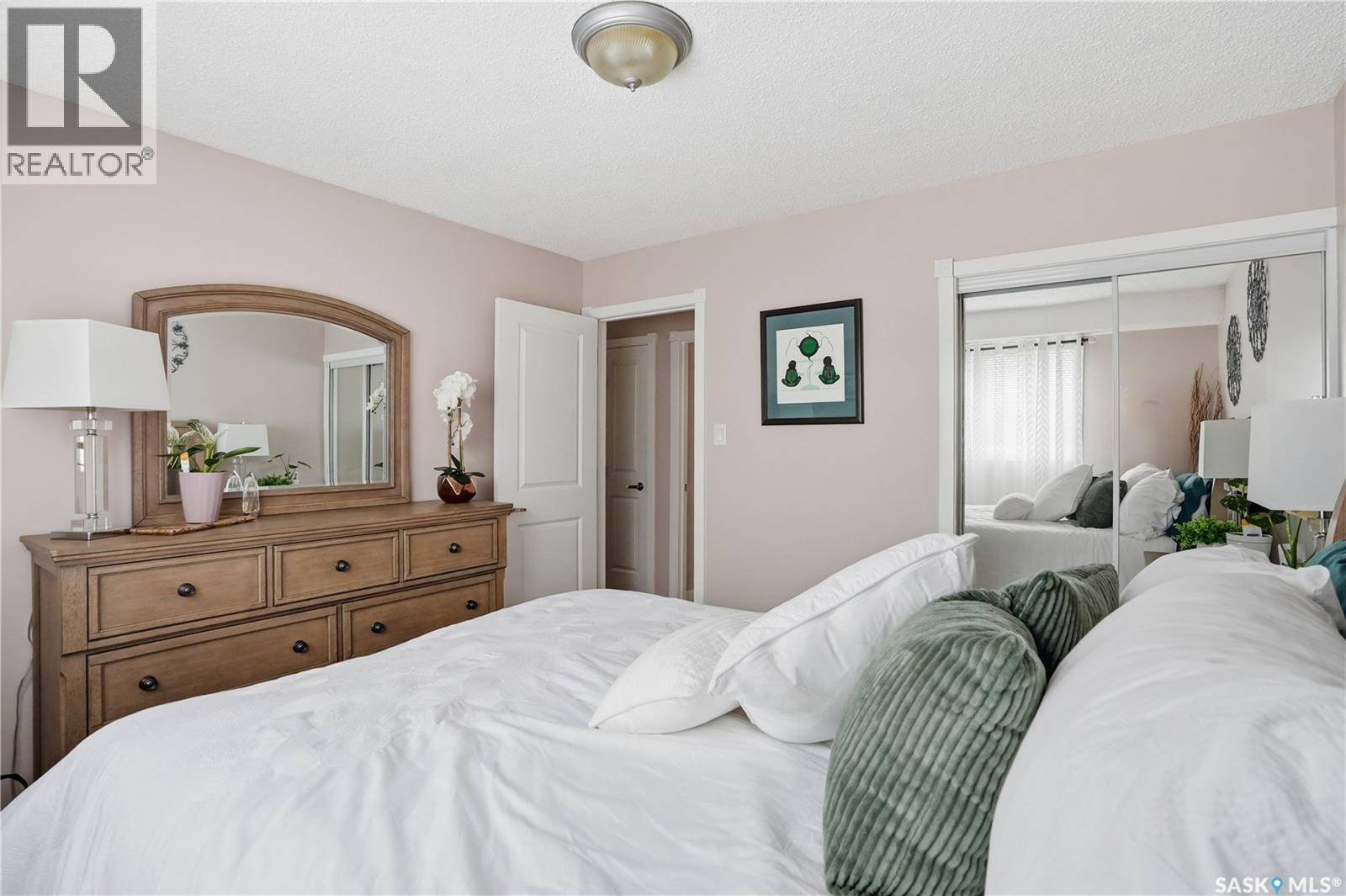 911 Dorothy Street, Regina, Saskatchewan  S4X 1E2 - Photo 16 - SK033744