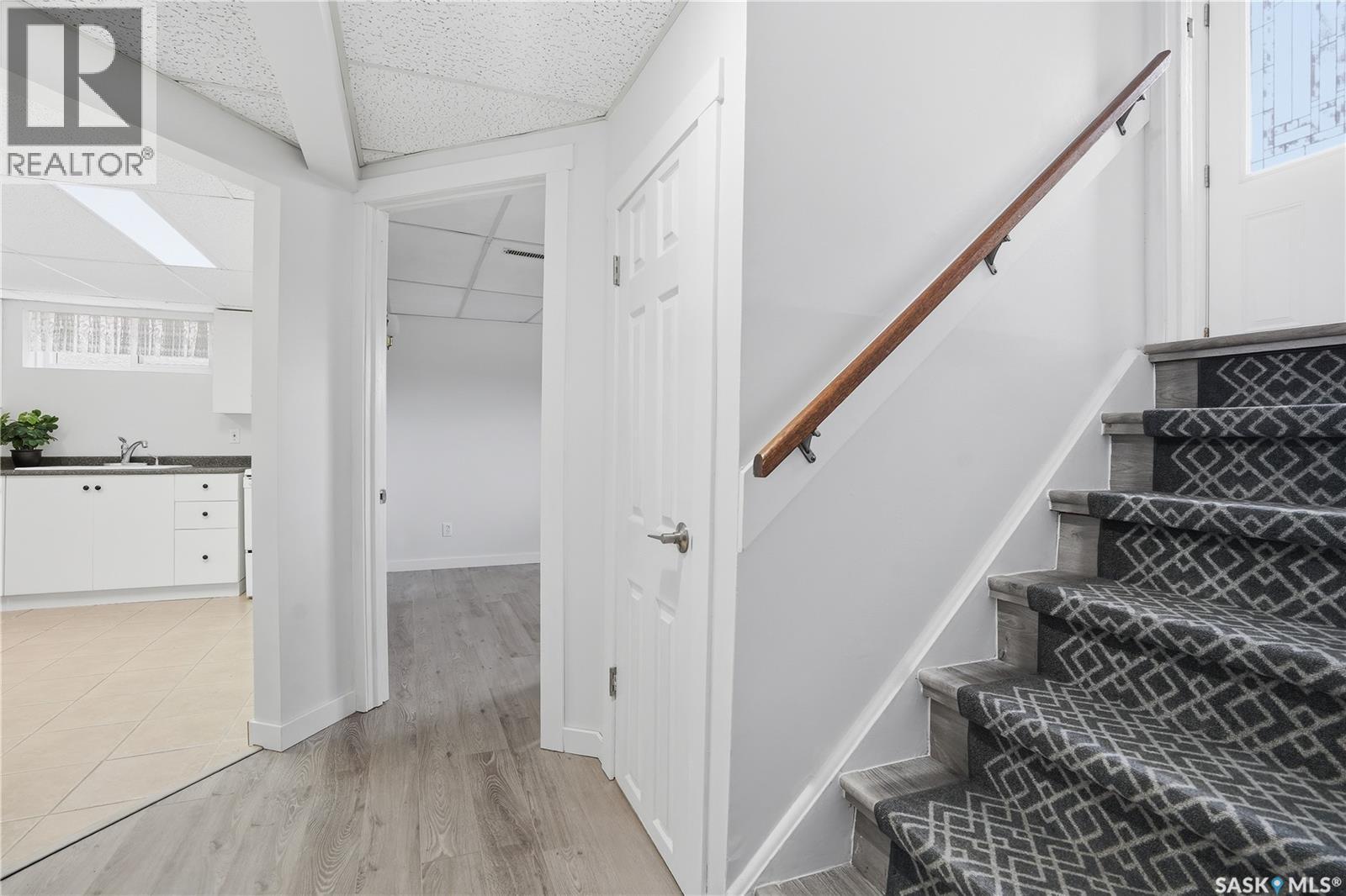 911 Dorothy Street, Regina, Saskatchewan  S4X 1E2 - Photo 24 - SK033744