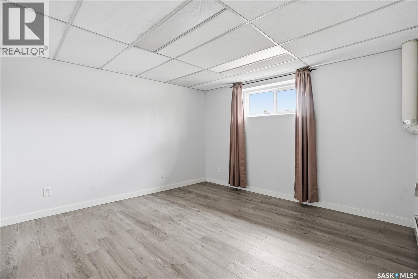 911 Dorothy Street, Regina, Saskatchewan  S4X 1E2 - Photo 25 - SK033744