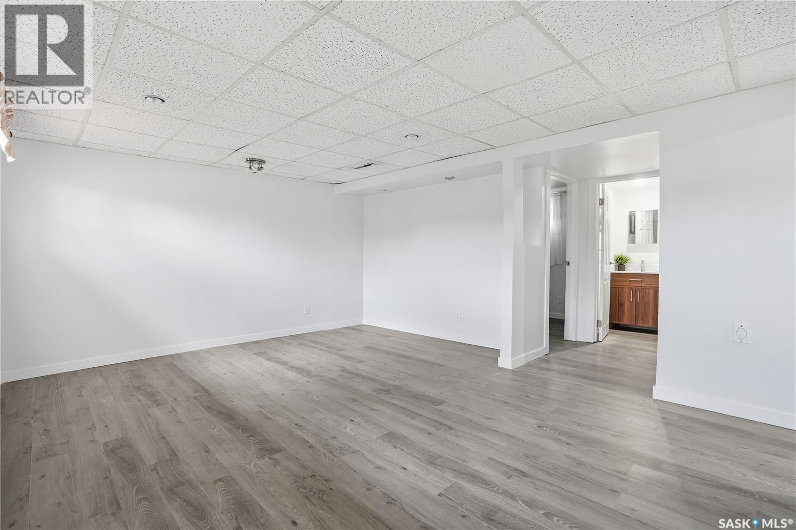 911 Dorothy Street, Regina, Saskatchewan  S4X 1E2 - Photo 31 - SK033744