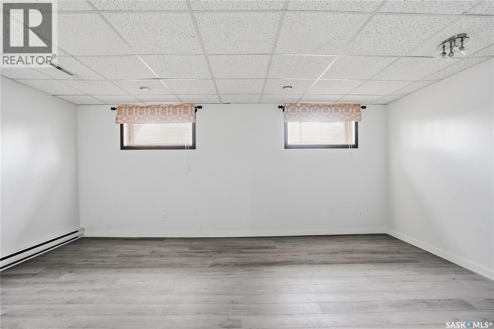 911 Dorothy Street, Regina, Saskatchewan  S4X 1E2 - Photo 34 - SK033744