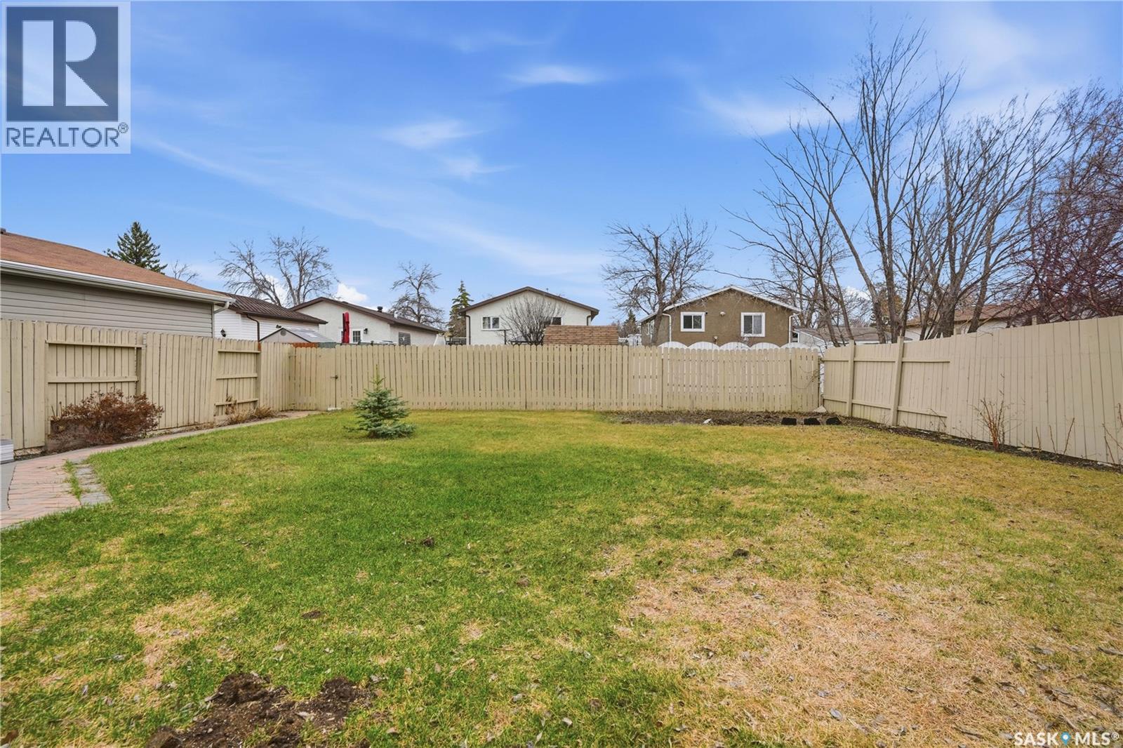 911 Dorothy Street, Regina, Saskatchewan  S4X 1E2 - Photo 45 - SK033744