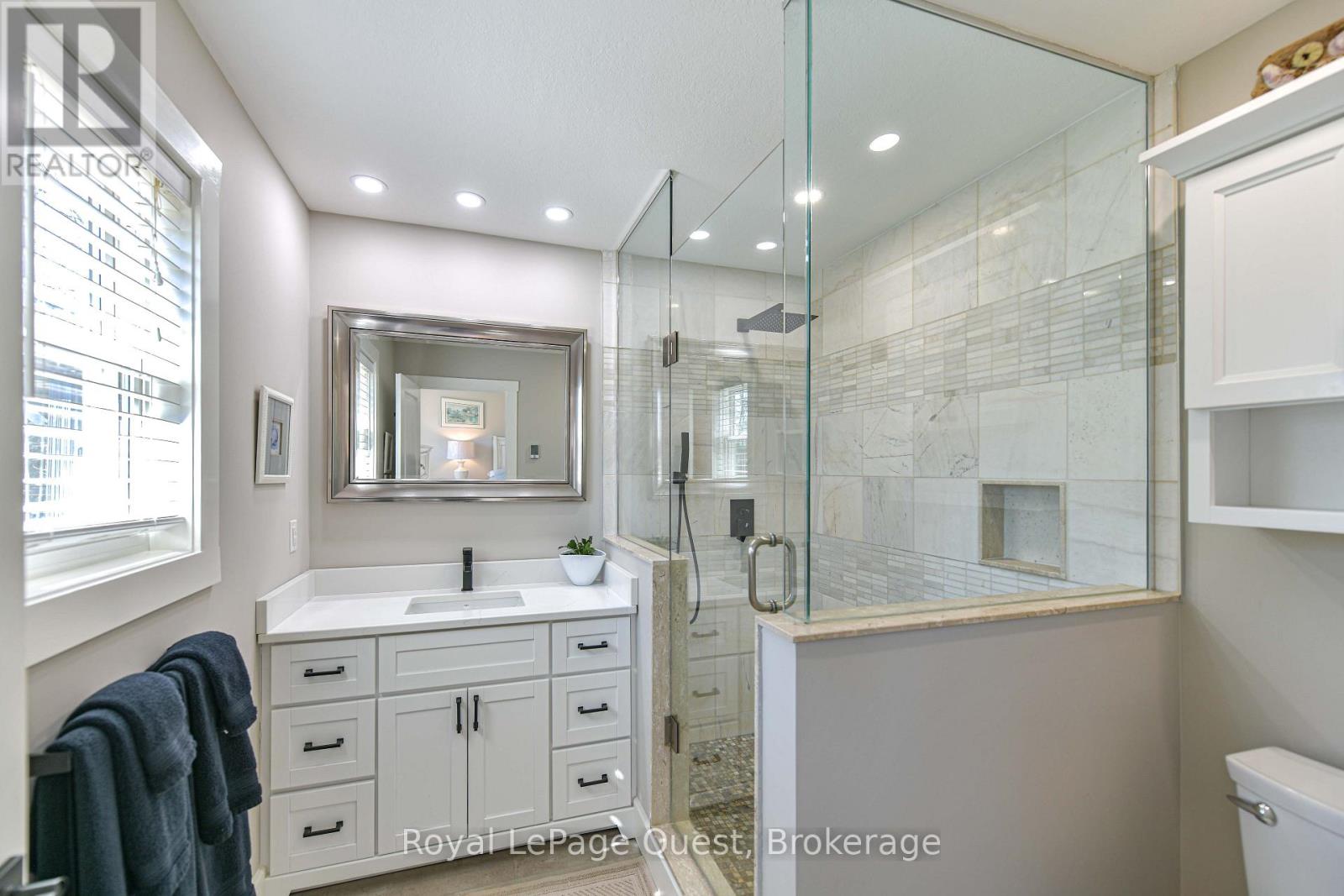 1975 Confederation Drive, Severn, Ontario  L3V 7L1 - Photo 22 - S13036704