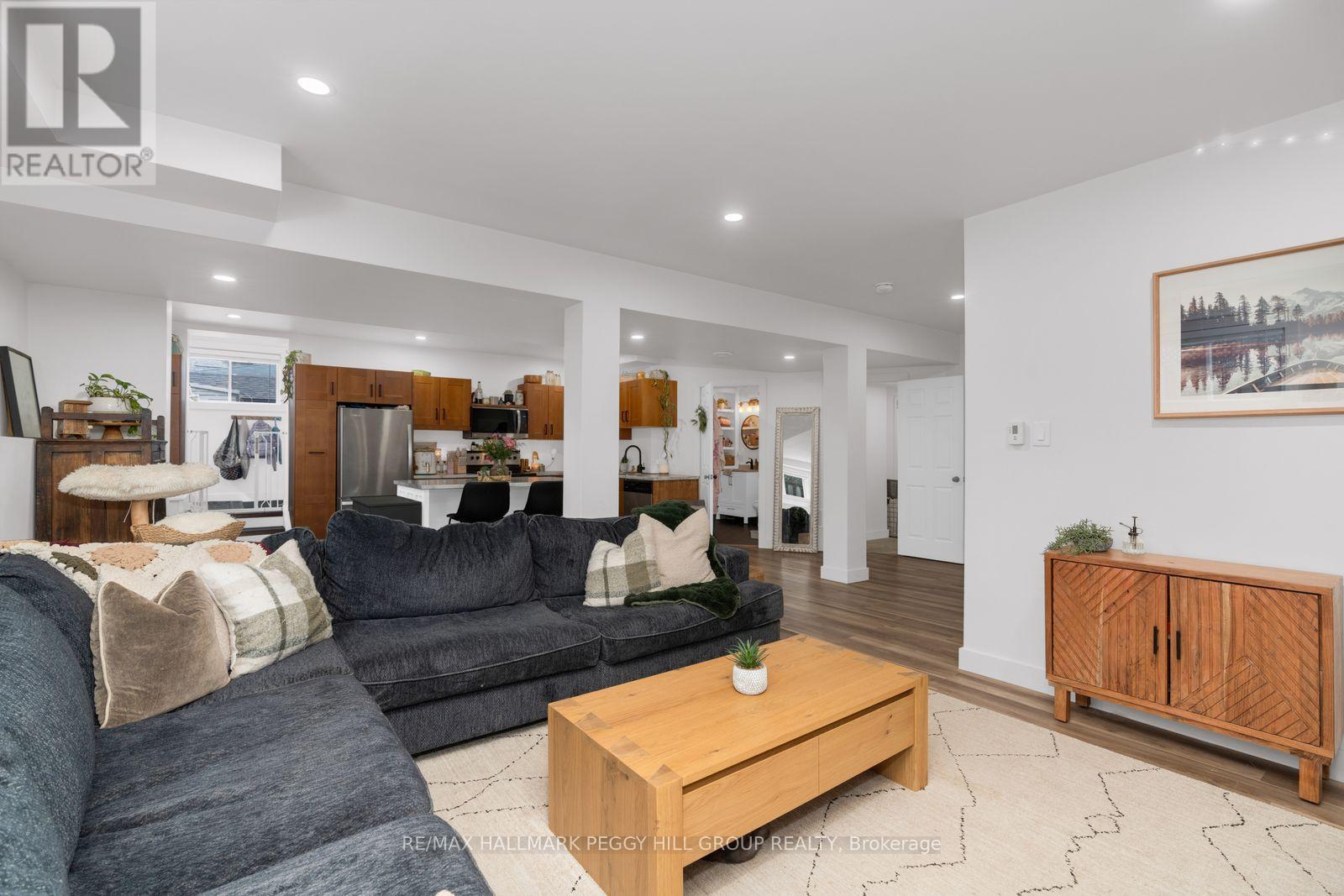 11 Vernon Street, Essa, Ontario  L3W 0V5 - Photo 10 - N13037662