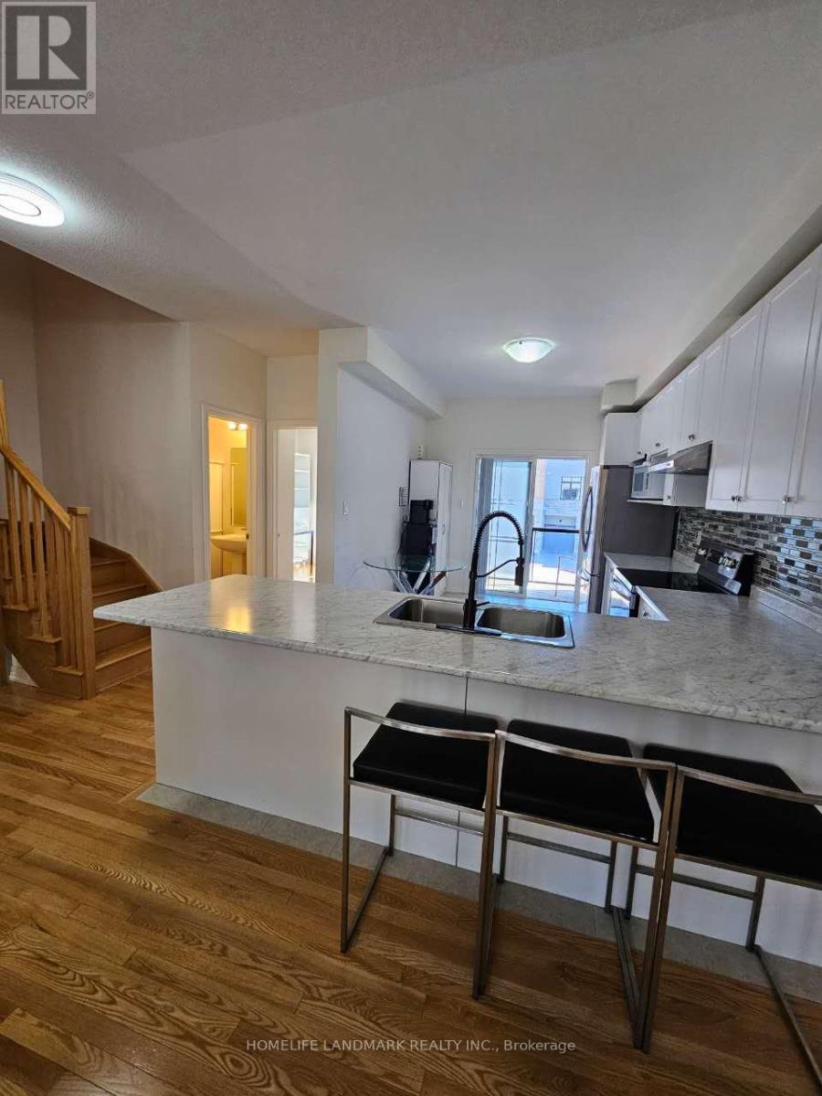 22 Vantage Loop, Newmarket, Ontario  L3X 0K6 - Photo 23 - N13037794