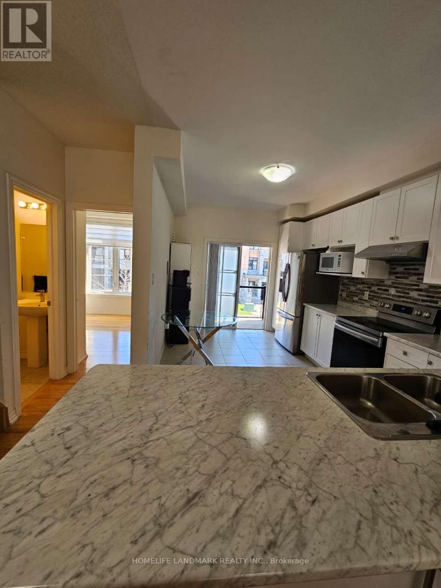 22 Vantage Loop, Newmarket, Ontario  L3X 0K6 - Photo 25 - N13037794