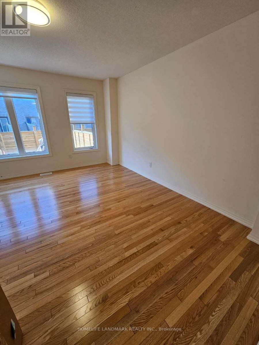 22 Vantage Loop, Newmarket, Ontario  L3X 0K6 - Photo 7 - N13037794