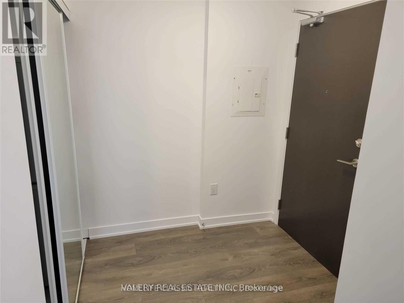 816 - 38 Honeycrisp Crescent N, Vaughan, Ontario  L4K 0M8 - Photo 14 - N13037808