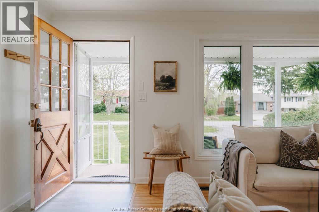 1115 Jarvis Avenue, Windsor, Ontario  N8P 1C8 - Photo 3 - 26009043