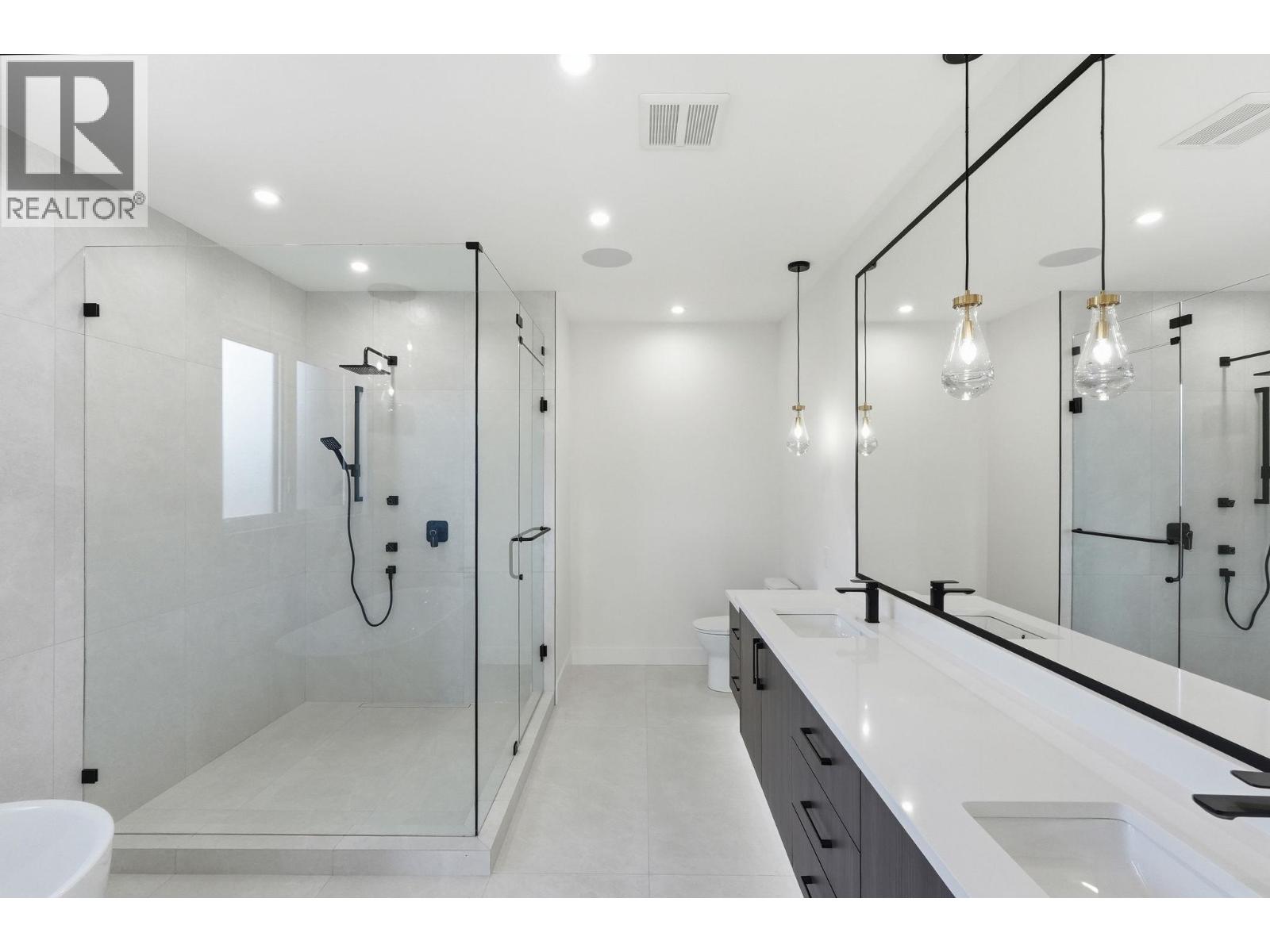 1087 Carnoustie Drive, Kelowna, British Columbia  V1P 0A3 - Photo 17 - 10384696