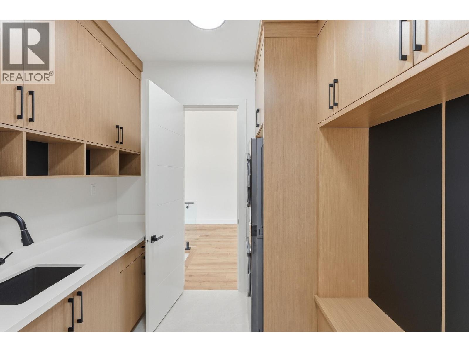 1087 Carnoustie Drive, Kelowna, British Columbia  V1P 0A3 - Photo 21 - 10384696