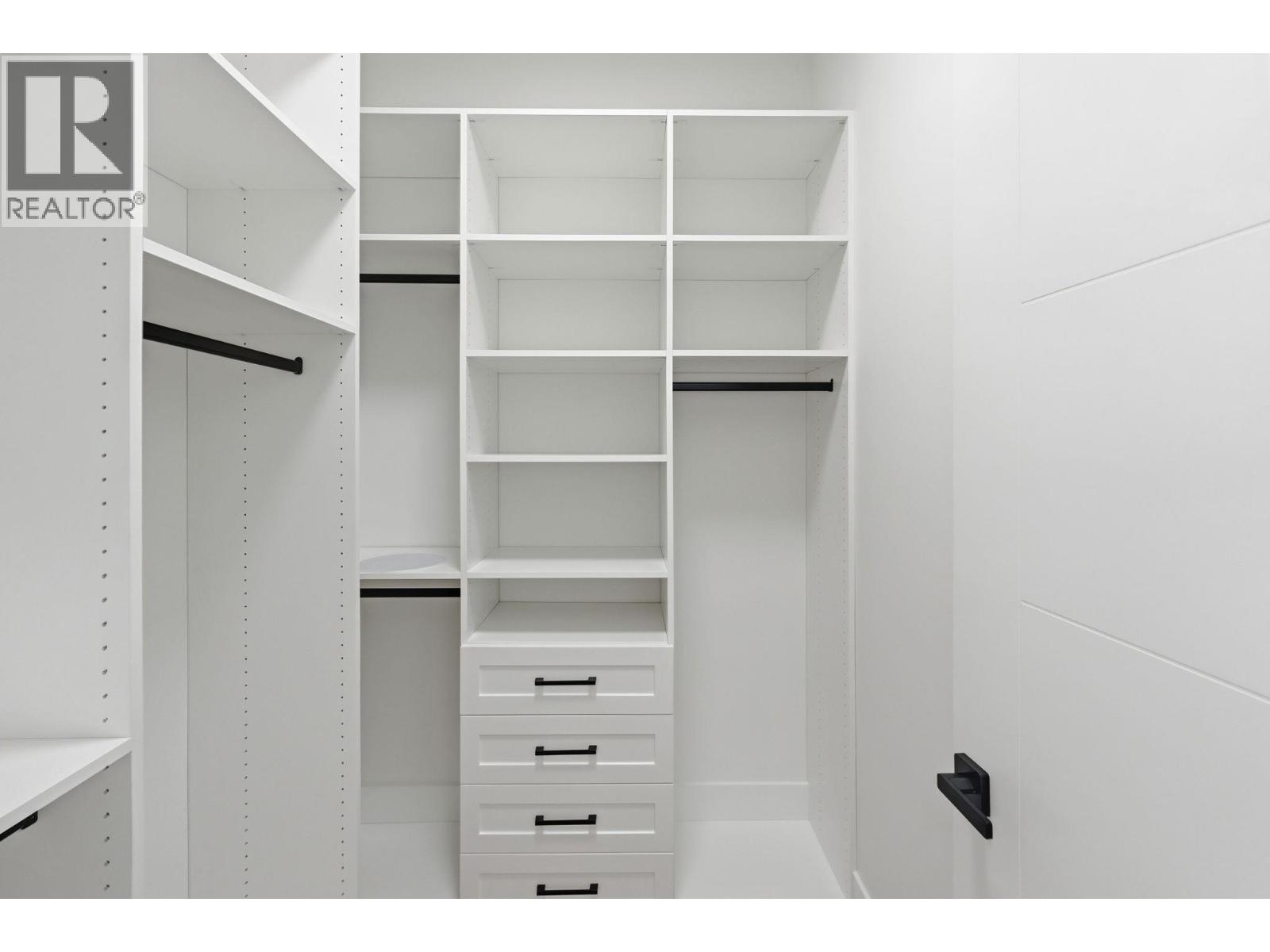 1087 Carnoustie Drive, Kelowna, British Columbia  V1P 0A3 - Photo 30 - 10384696