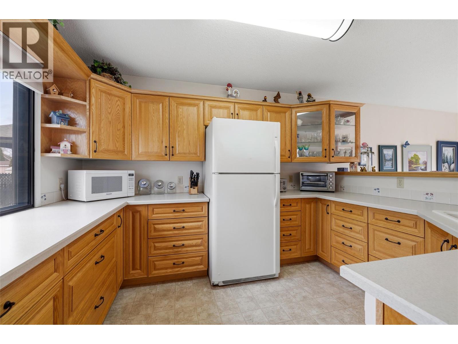 1272 Hillaby Court, Kelowna, British Columbia  V1X 6Y1 - Photo 11 - 10384620