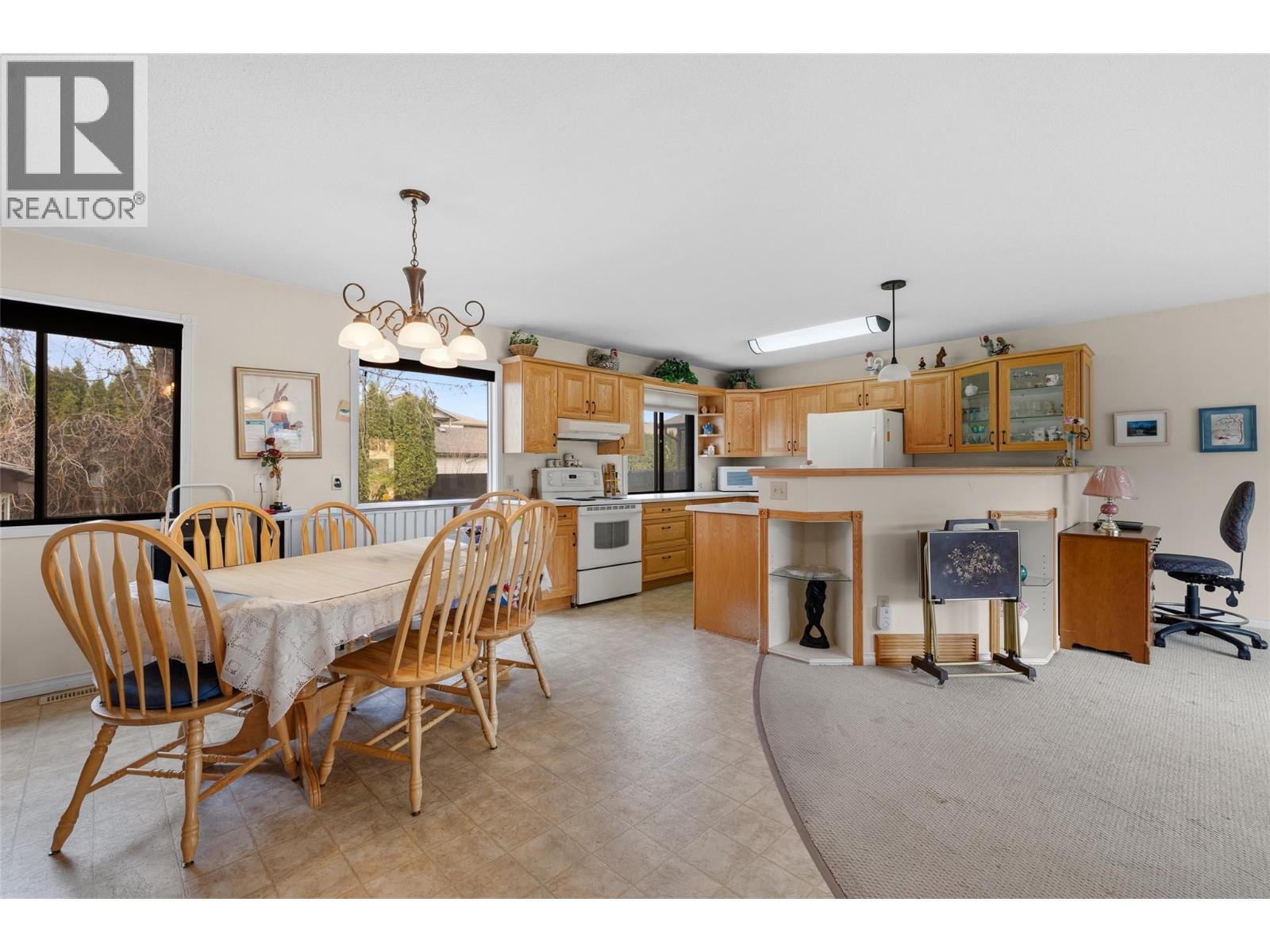 1272 Hillaby Court, Kelowna, British Columbia  V1X 6Y1 - Photo 9 - 10384620