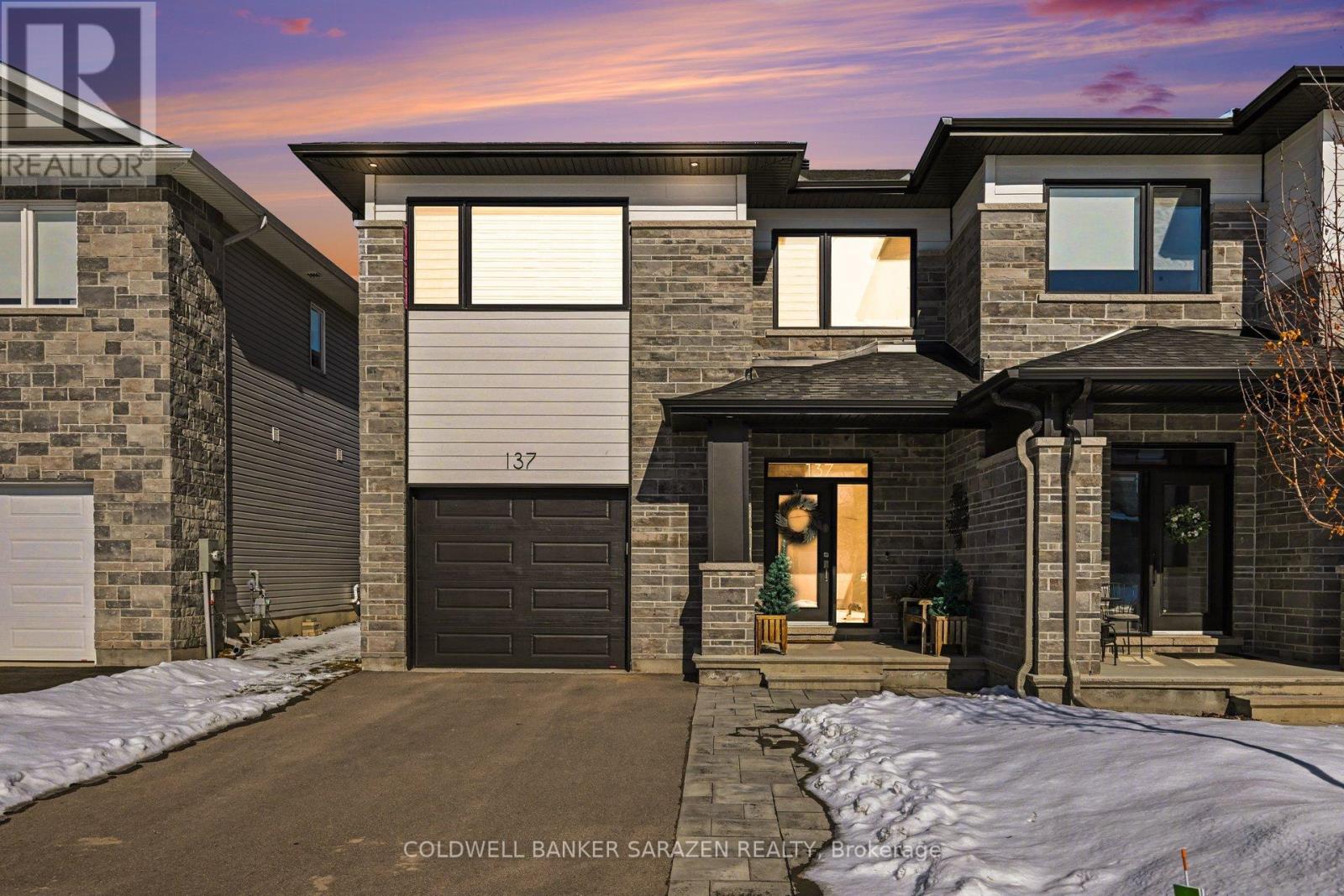 137 Thomas Street S, Arnprior, Ontario  K7S 0J4 - Photo 2 - X12922540