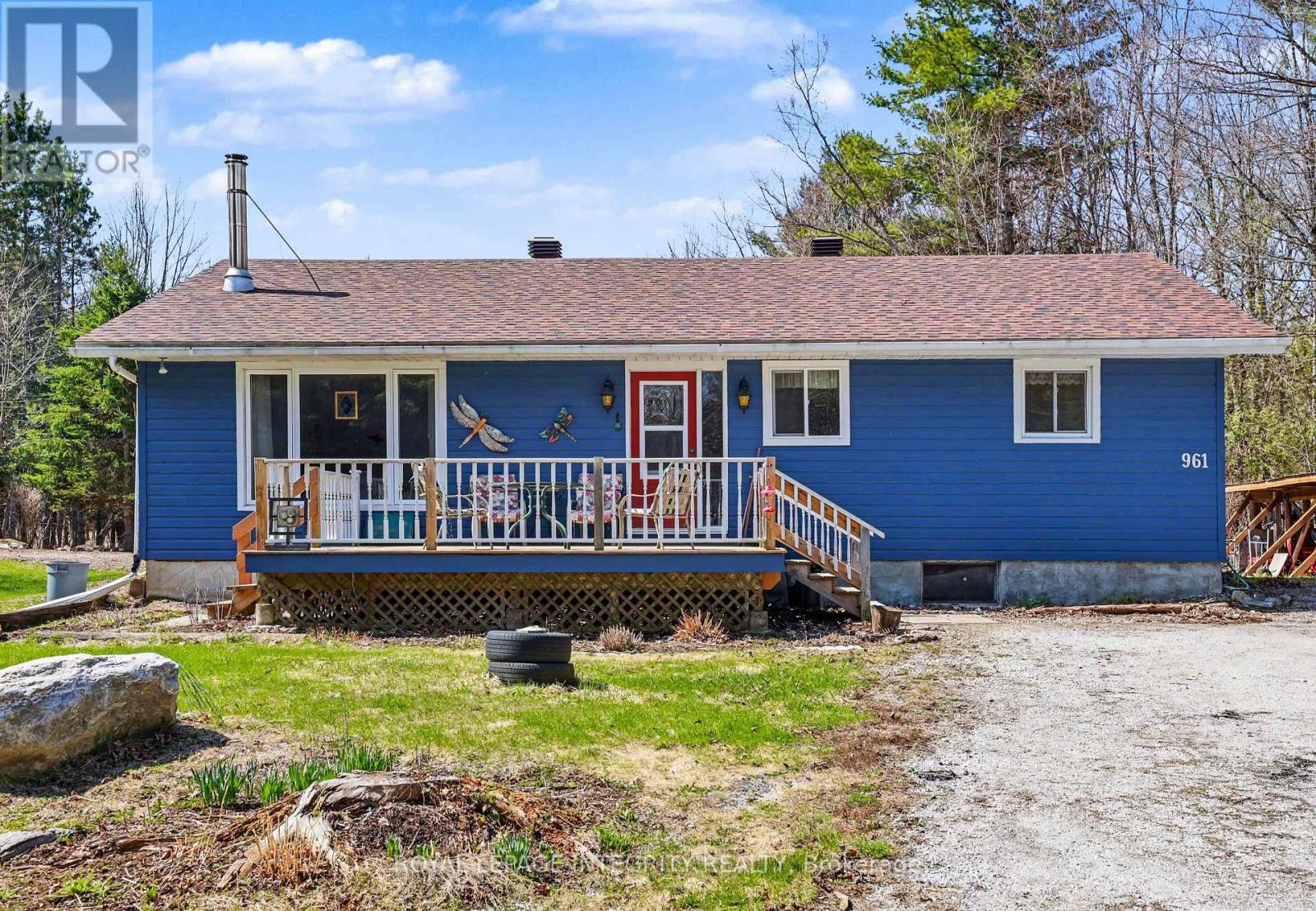 961 11th Concession Road, Lanark Highlands, Ontario  K0G 1M0 - Photo 3 - X13037654