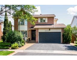 2067 HUNTERS WOOD DRIVE, Burlington, Ontario