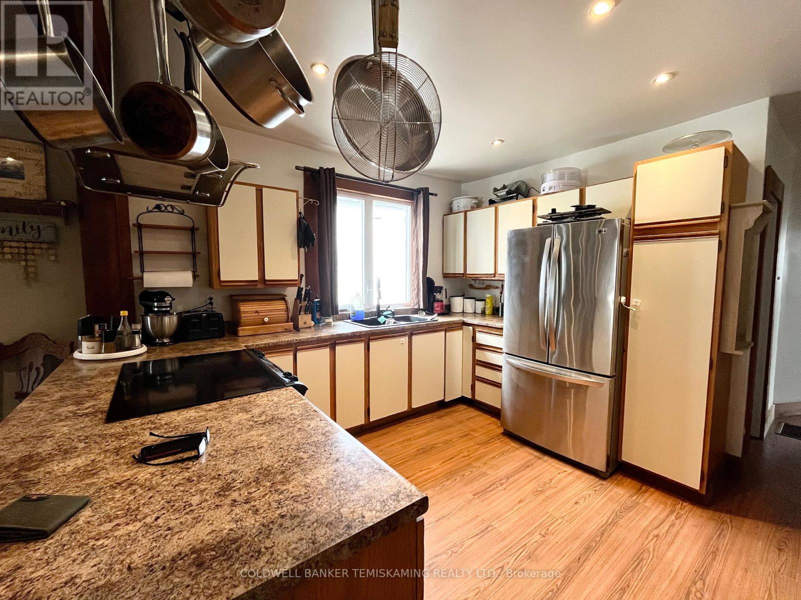 39 Comfort Street, Kirkland Lake, Ontario  P2N 3B1 - Photo 4 - T13037876