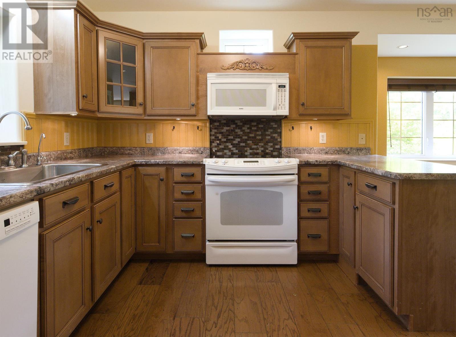 24 Chapel Street, Annapolis Royal, Nova Scotia  B0S 1A0 - Photo 18 - 202515032